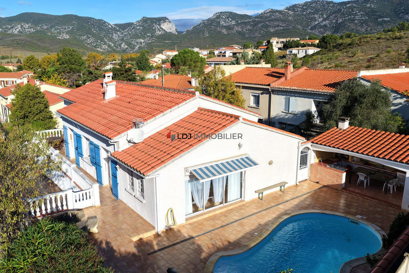 Maison traditionnelle - 125 m² - 6 pièces