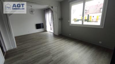 Maison - 76 m² - 4 pièces