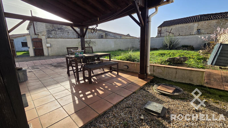 Maison ancienne - 92 m² - 4 pièces