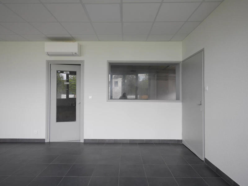 Local d'activités - 490 m²