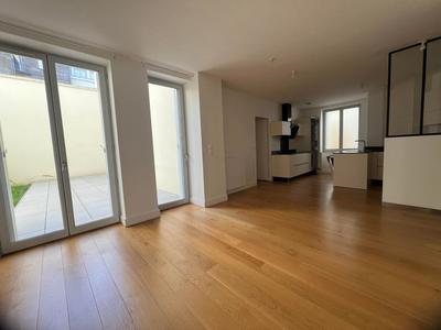 Appartement - 97 m² - 4 pièces