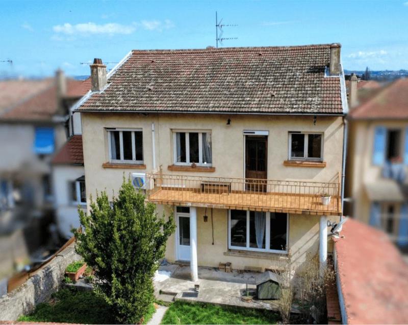Maison - 208 m² - 5 pièces