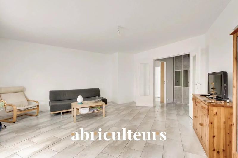 Appartement - 87 m² - 4 pièces