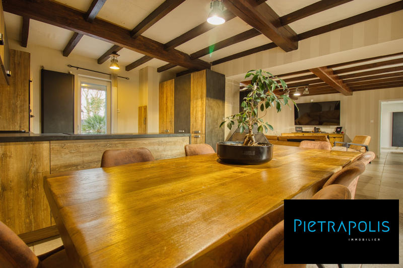 Maison ancienne - 268 m² - 9 pièces