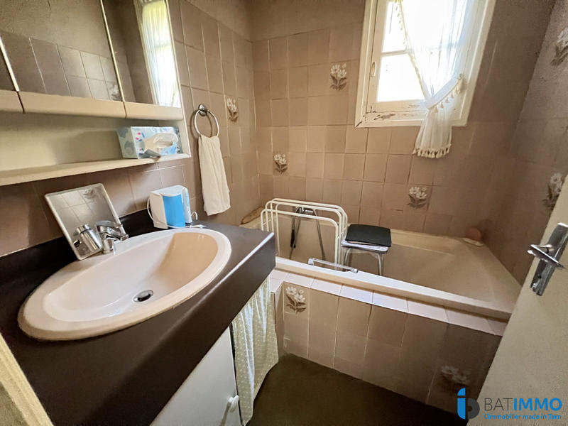 Maison - 96 m² - 5 pièces