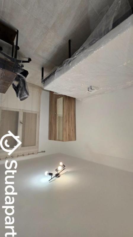 Chambre - 9 m² - 1 pièce