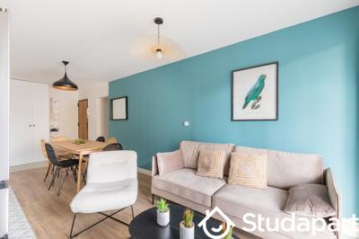 Chambre - 45 m² - 1 pièce