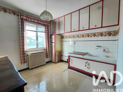 Maison - 79 m² - 5 pièces