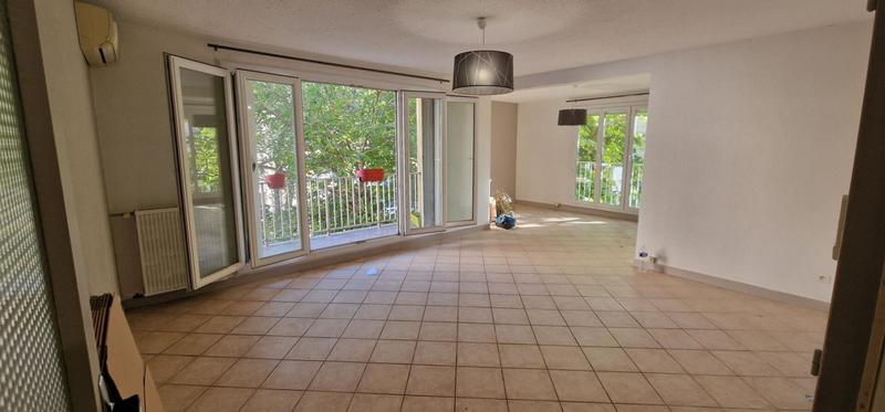 Appartement - 74 m² - 3 pièces