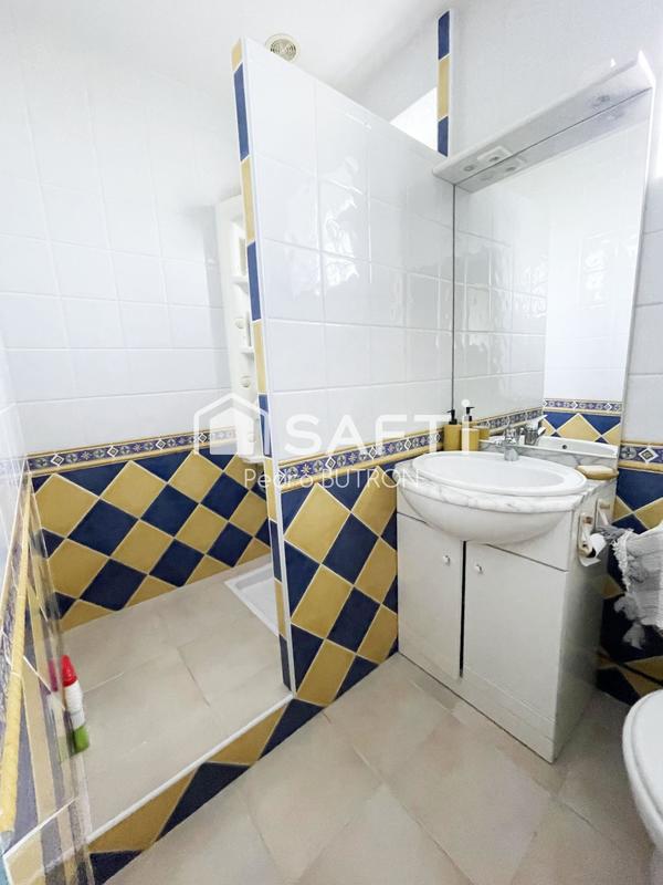 Maison - 239 m² - 6 pièces