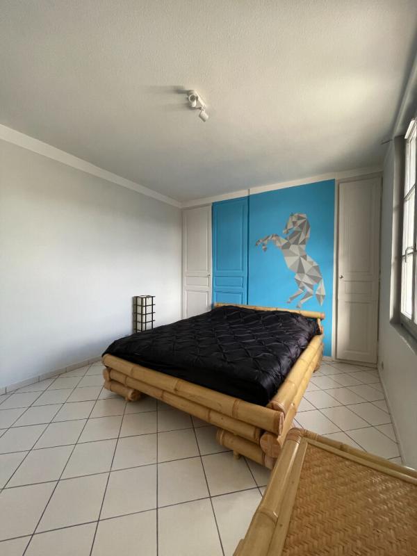 Appartement - 82 m² - 3 pièces