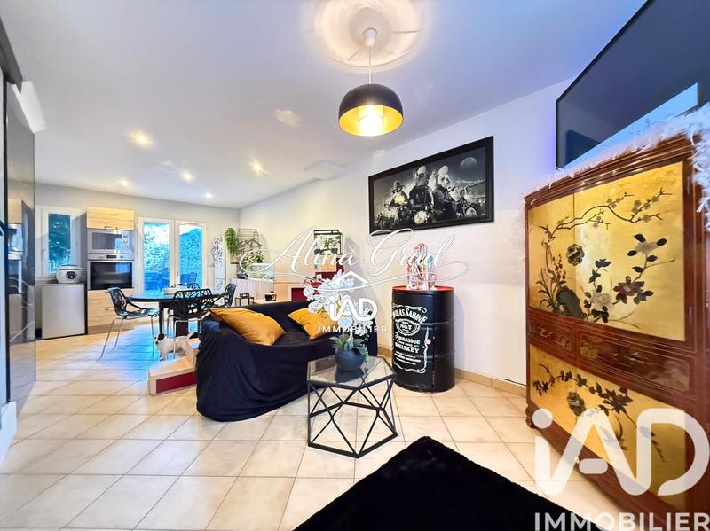 Maison de ville - 80 m² - 5 pièces