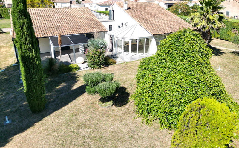 Maison - 208 m² - 8 pièces