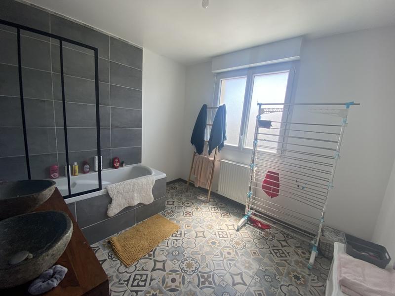 Maison - 117 m² - 6 pièces