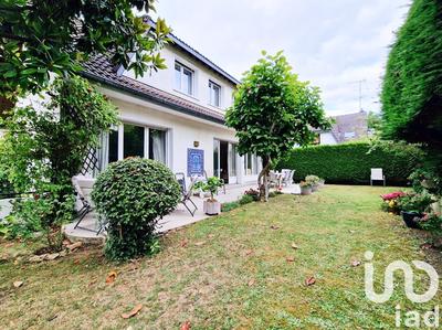 Maison - 142 m² - 5 pièces