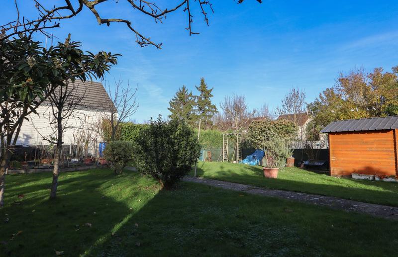 Maison traditionnelle - 81 m² - 4 pièces