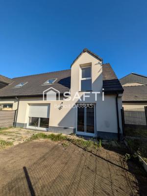 Maison - 105 m² - 5 pièces