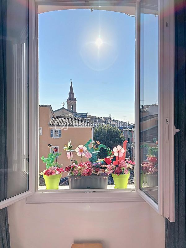 Appartement - 92 m² - 5 pièces