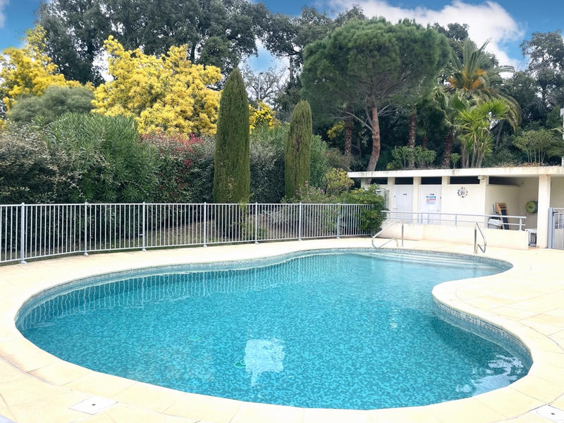 Appartement - 76 m² - 3 pièces