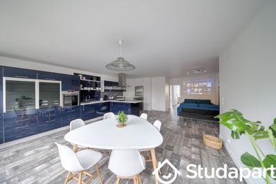 Chambre - 12 m² - 1 pièce