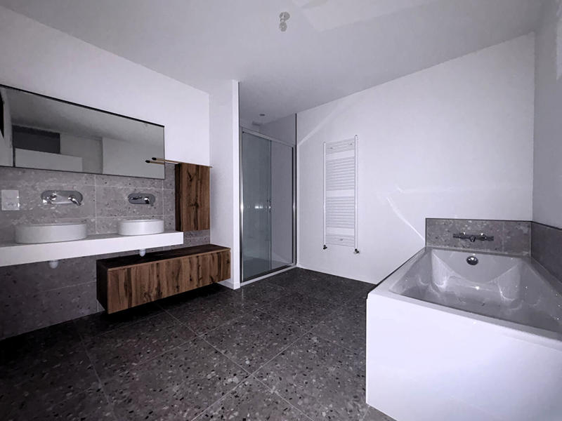 Maison - 173 m² - 6 pièces