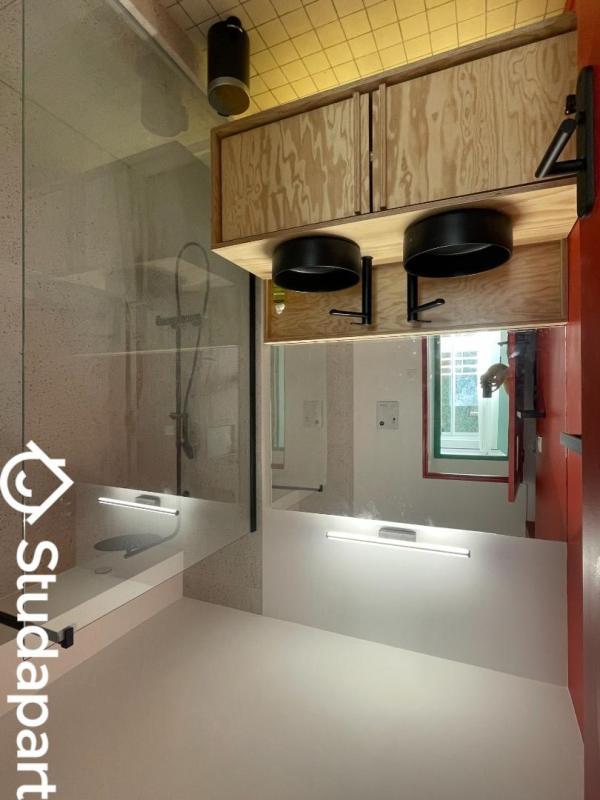 Chambre - 9 m² - 1 pièce