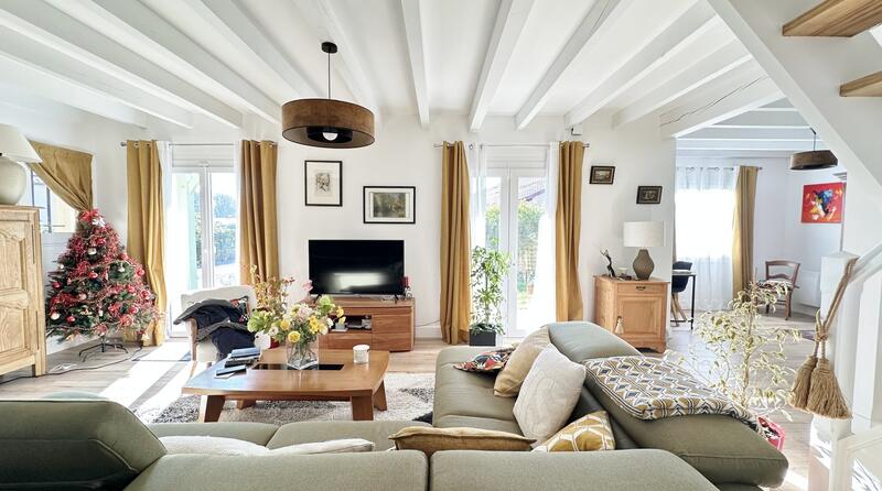 Maison contemporaine - 123 m² - 5 pièces