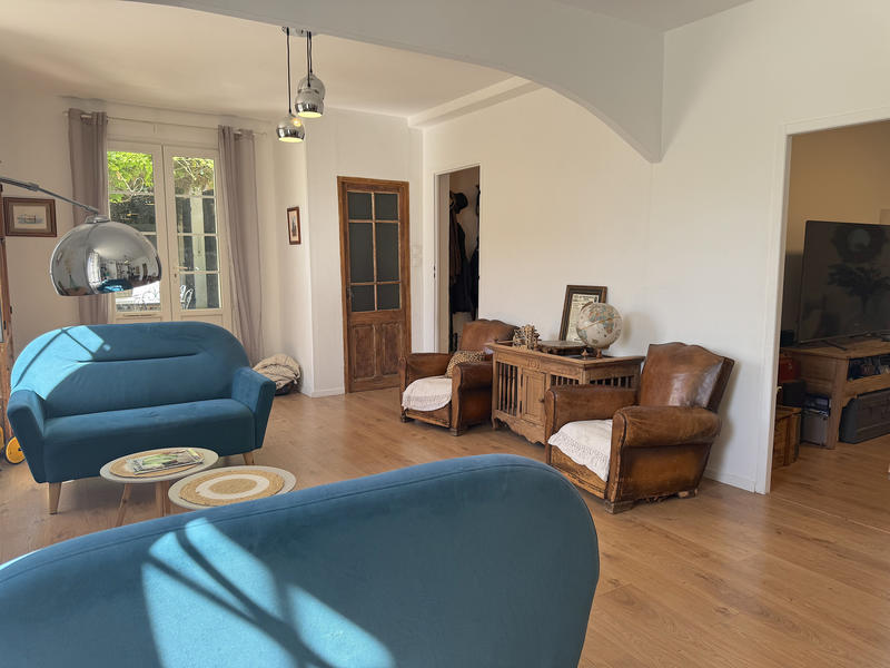 Mas - 225 m² - 10 pièces