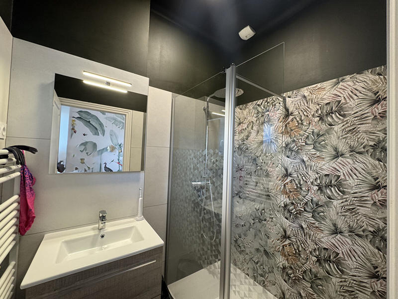 Maison - 187 m² - 7 pièces