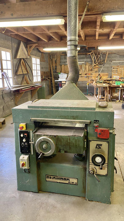 Atelier d'activités - 270 m²