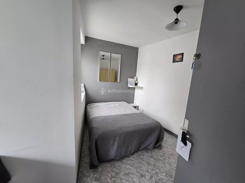 Maison - 220 m² - 11 pièces