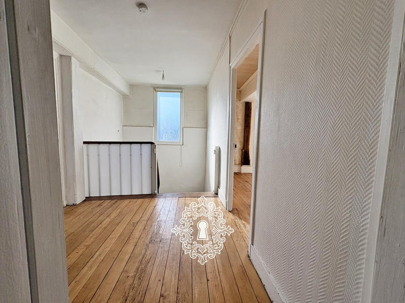 Maison - 173 m² - 7 pièces