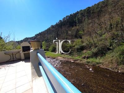 Maison de village - 88 m² - 4 pièces