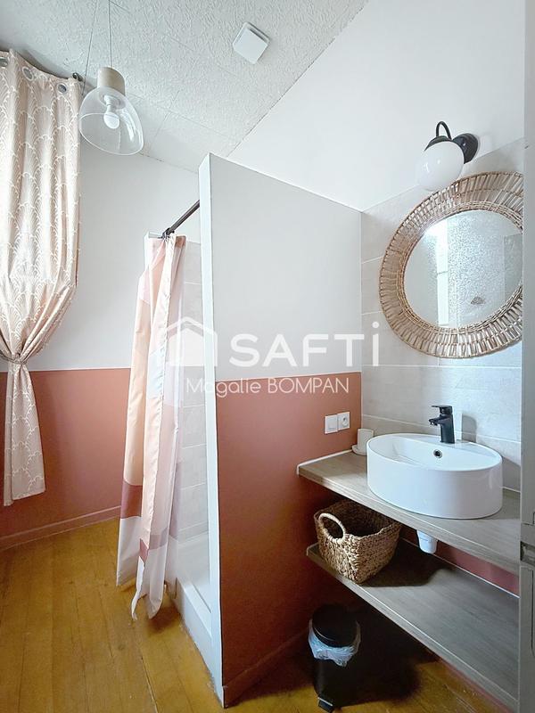 Maison de maîtres - 320 m² - 12 pièces