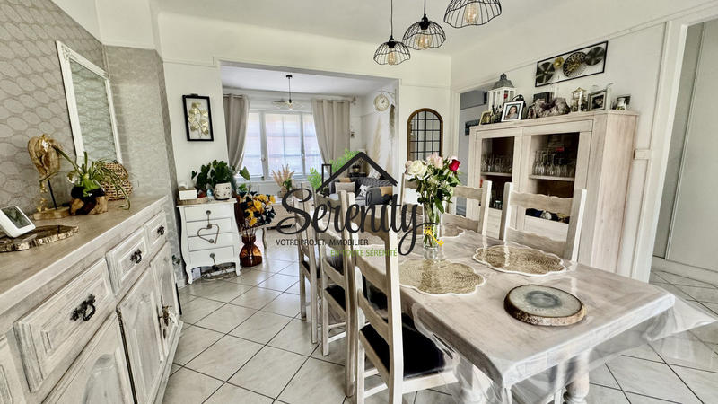 Maison - 100 m² - 6 pièces