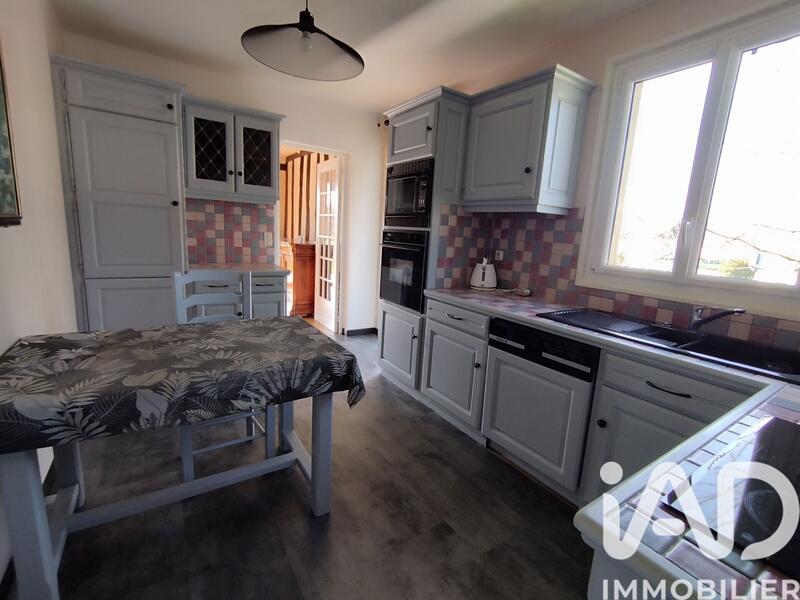 Maison - 144 m² - 7 pièces