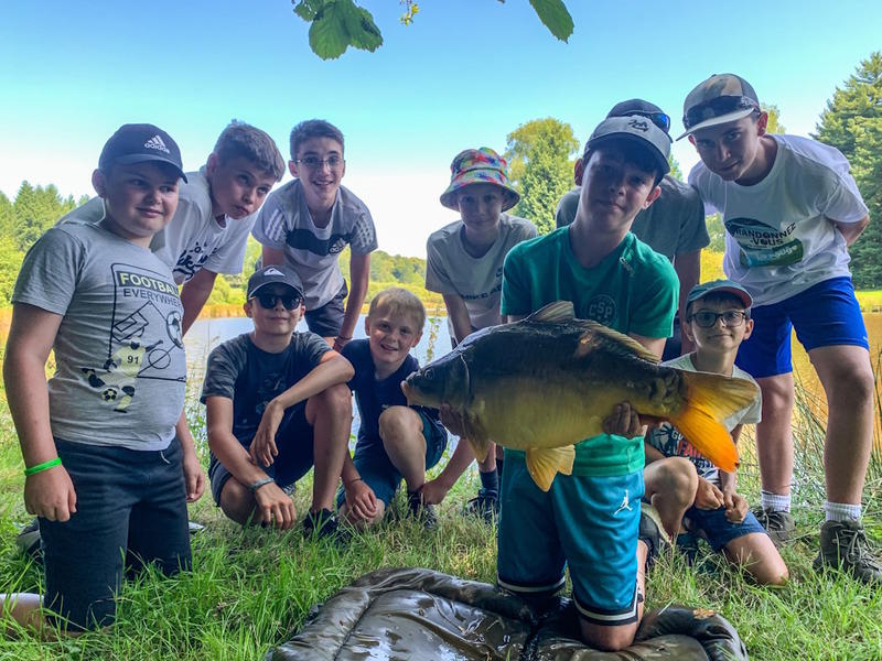 Objectif pêche au lac du Pont à l'Âge