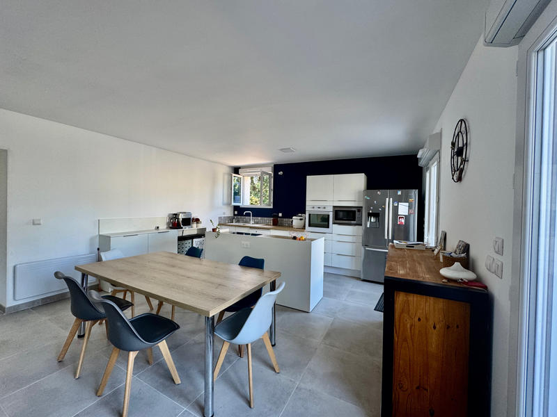 Maison - 122 m² - 5 pièces