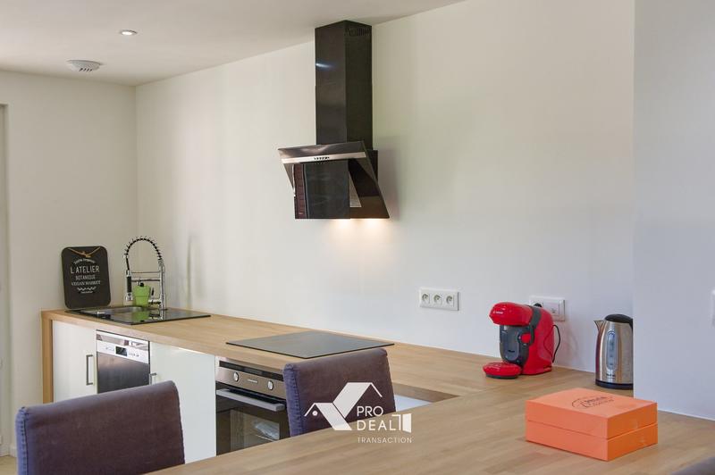 Maison - 150 m² - 8 pièces