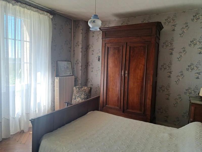 Maison en pierre - 145 m² - 6 pièces