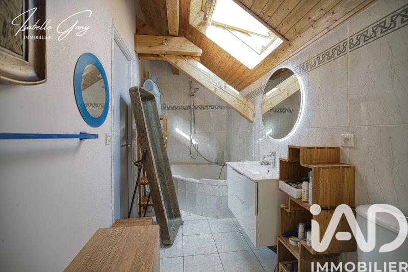 Maison - 133 m² - 6 pièces