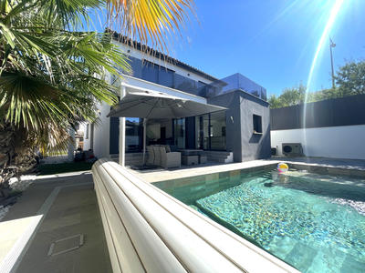 Maison - 180 m² - 6 pièces