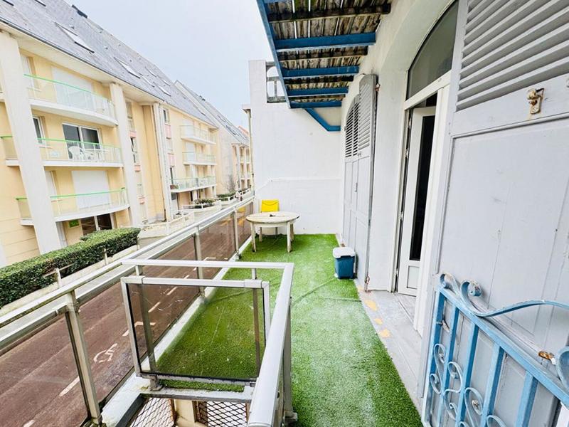 Studio - 23 m² - 1 pièce