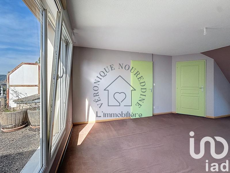 Appartement - 94 m² - 3 pièces