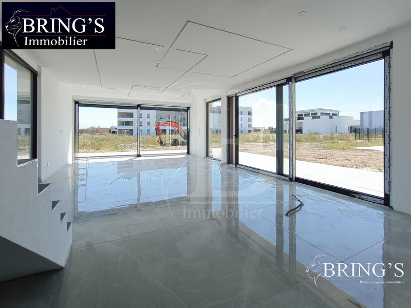 Maison - 135 m² - 5 pièces