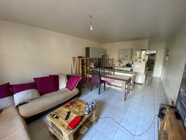 Maison - 209 m² - 8 pièces