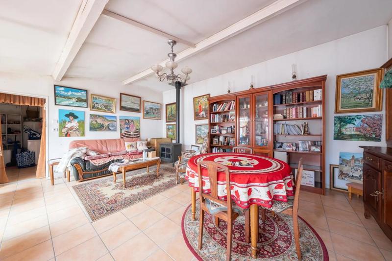 Maison - 288 m² - 7 pièces