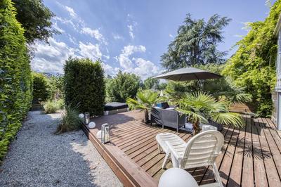 Maison - 251 m² - 10 pièces