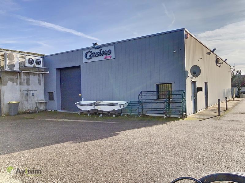 Local commercial - 300 m²