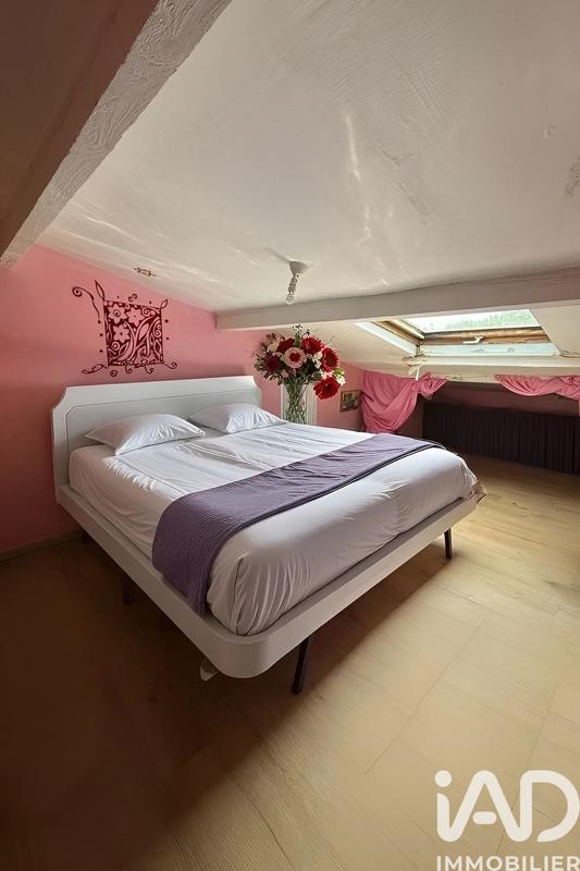 Maison - 175 m² - 12 pièces